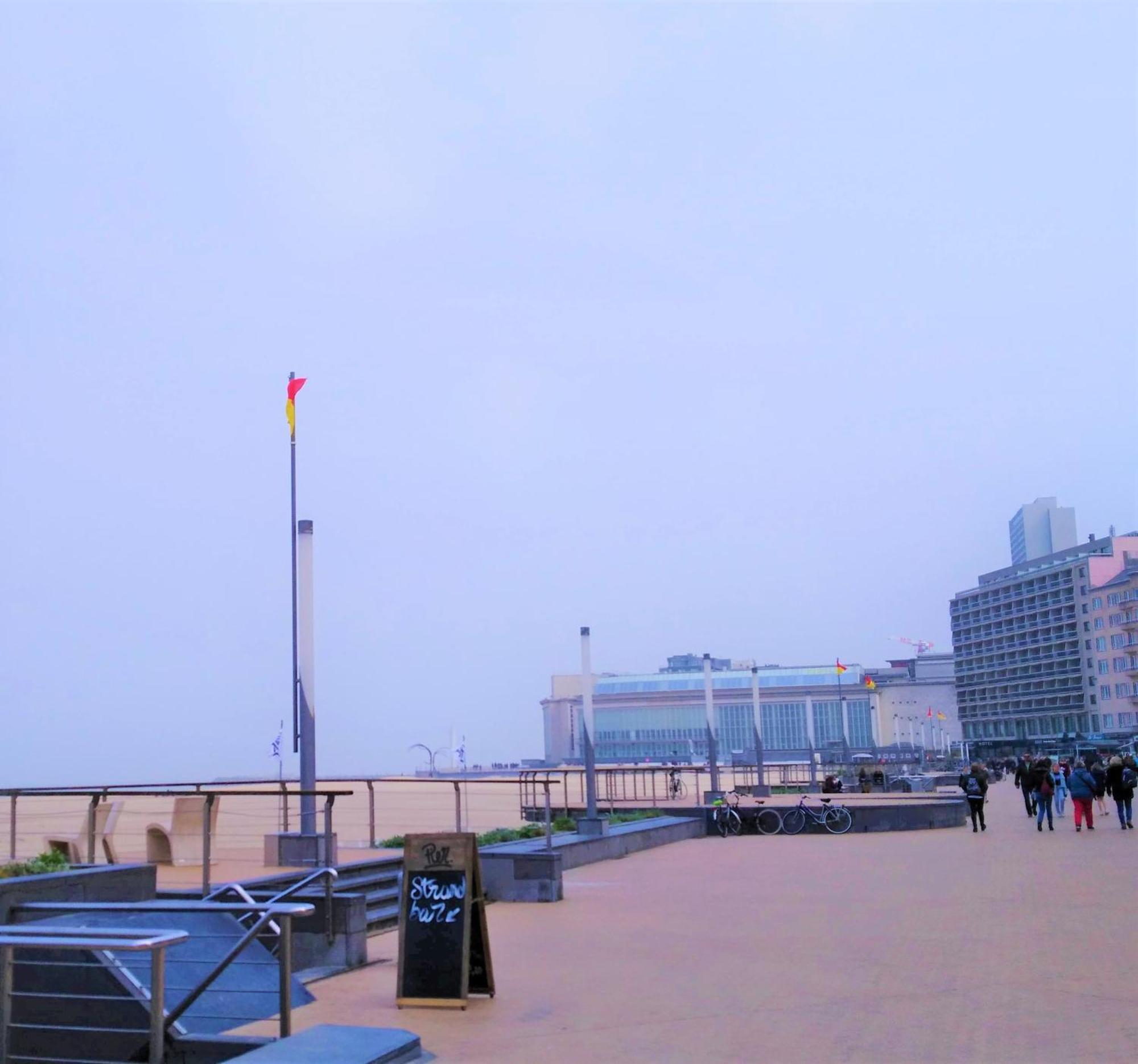 Studio Center Of Ostend W/Parking & South Terrace Lägenhet Exteriör bild